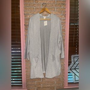 NWT Women’s OS Cardigan